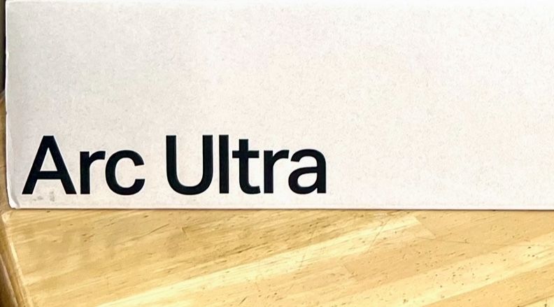 Sonos Arc ultra sound bar color white brand new sealed includes warranty one year