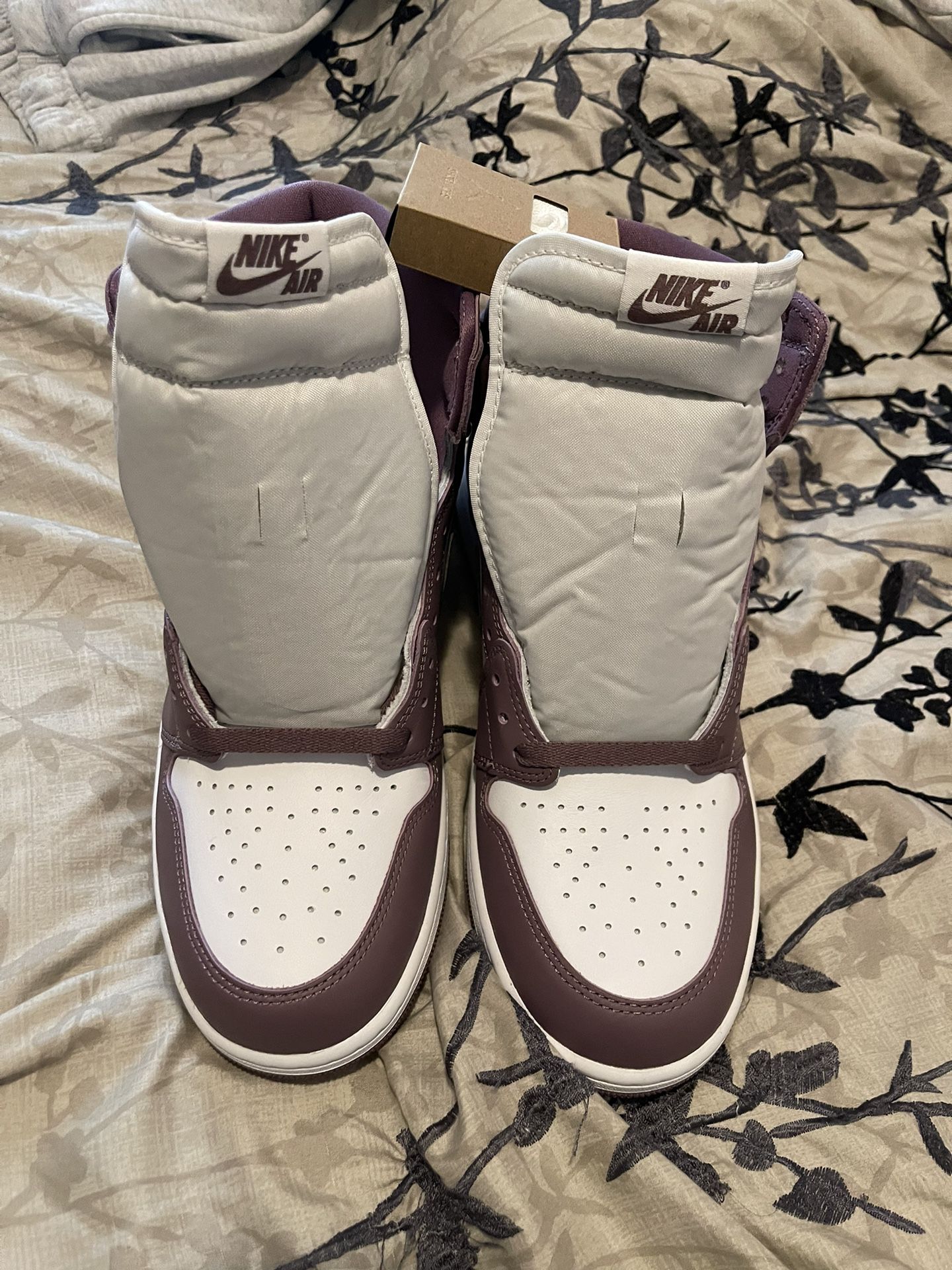 Air Jordan 1 High OG "Mauve" Men's Shoes 2023 Size M 12 / W 13.5