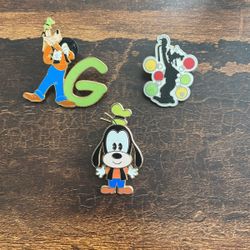 Disney Goofy Pins