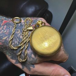 Stunning 🤩!! Beautiful Gold Plated / digital Pocket Watch With Chain !
