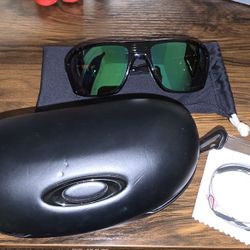 Oakley Prizm Sunglasses 