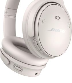 Bose Quiet Comfort Headphones + Case
