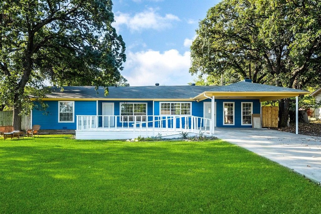 Beautiful 4 Bed& 3 Bath With Pool In Azle TX for Sale in Sanctuary, TX OfferUp