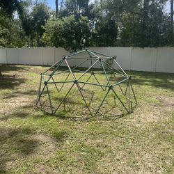 Playground/ Jungle gym Equipment 