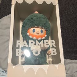 Farmer Bob 400% Plush