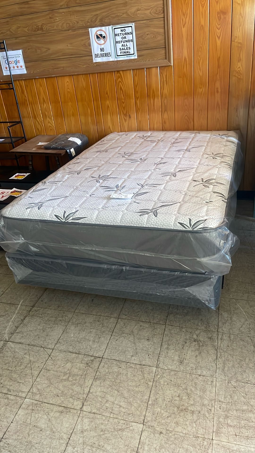 Full size bed