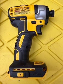 20 v impact dewalt brushless