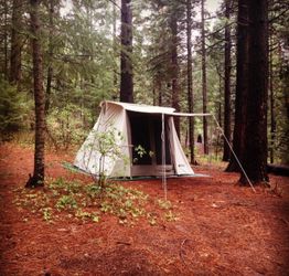 Kodiak Canvas Tent - 10x10