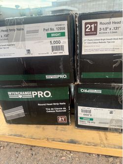 Cajas de clavos
