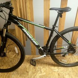 29" Breezer STORM Mountain Bike - Price Reduced!