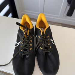 Nike Air Zoom Pegasus 39 Pittsburgh Steelers running shoes