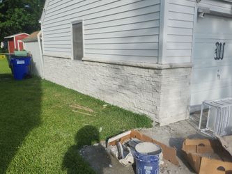 8 boxes of white stone for veneer