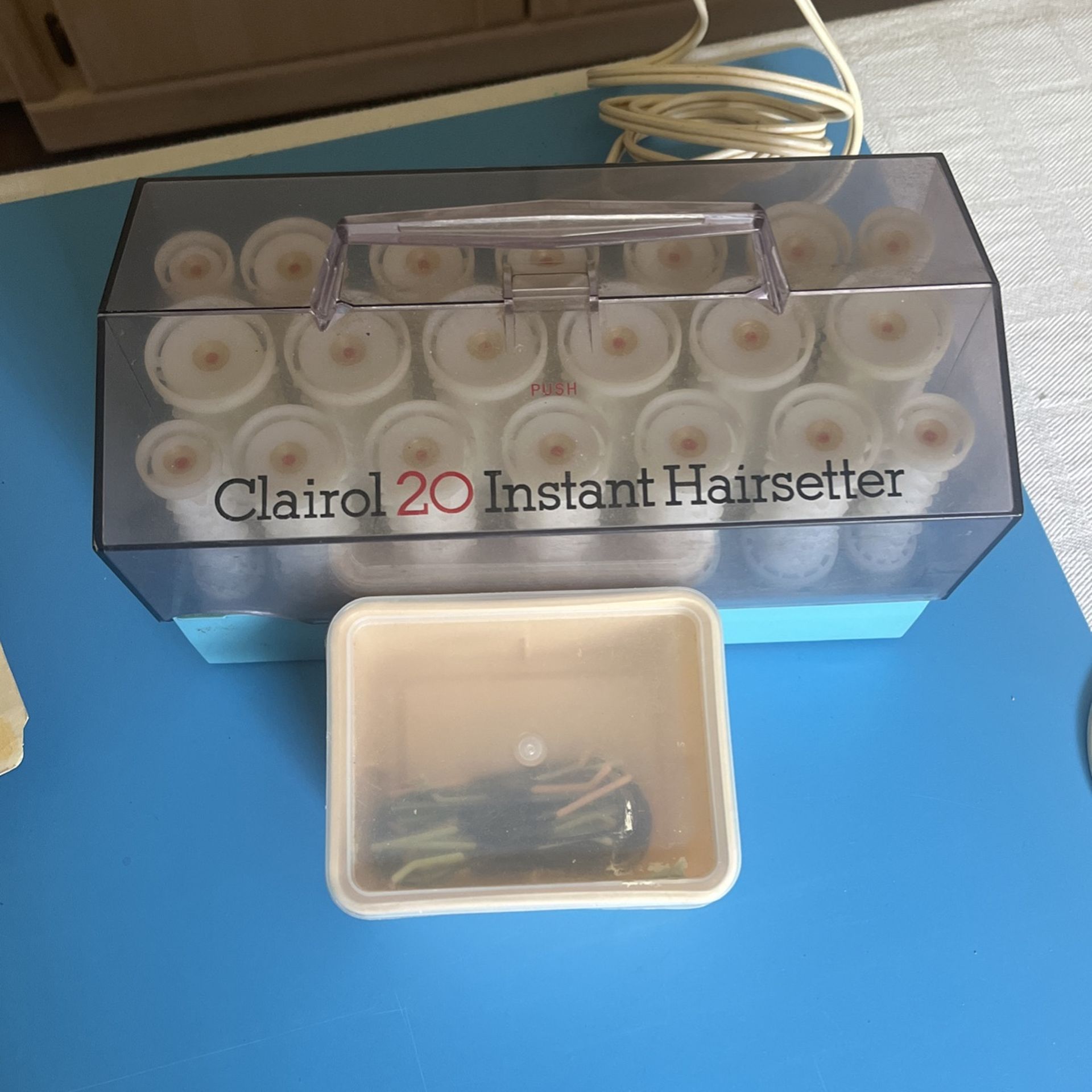 Electric Clairol, 20 instant hair rollers with pins