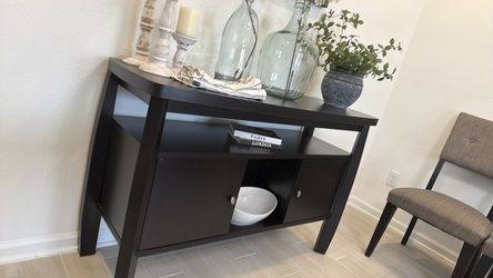 Dining room furniture