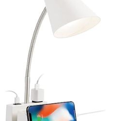 Desk Lamp With USB  Lámpara De Escritorio Con USB