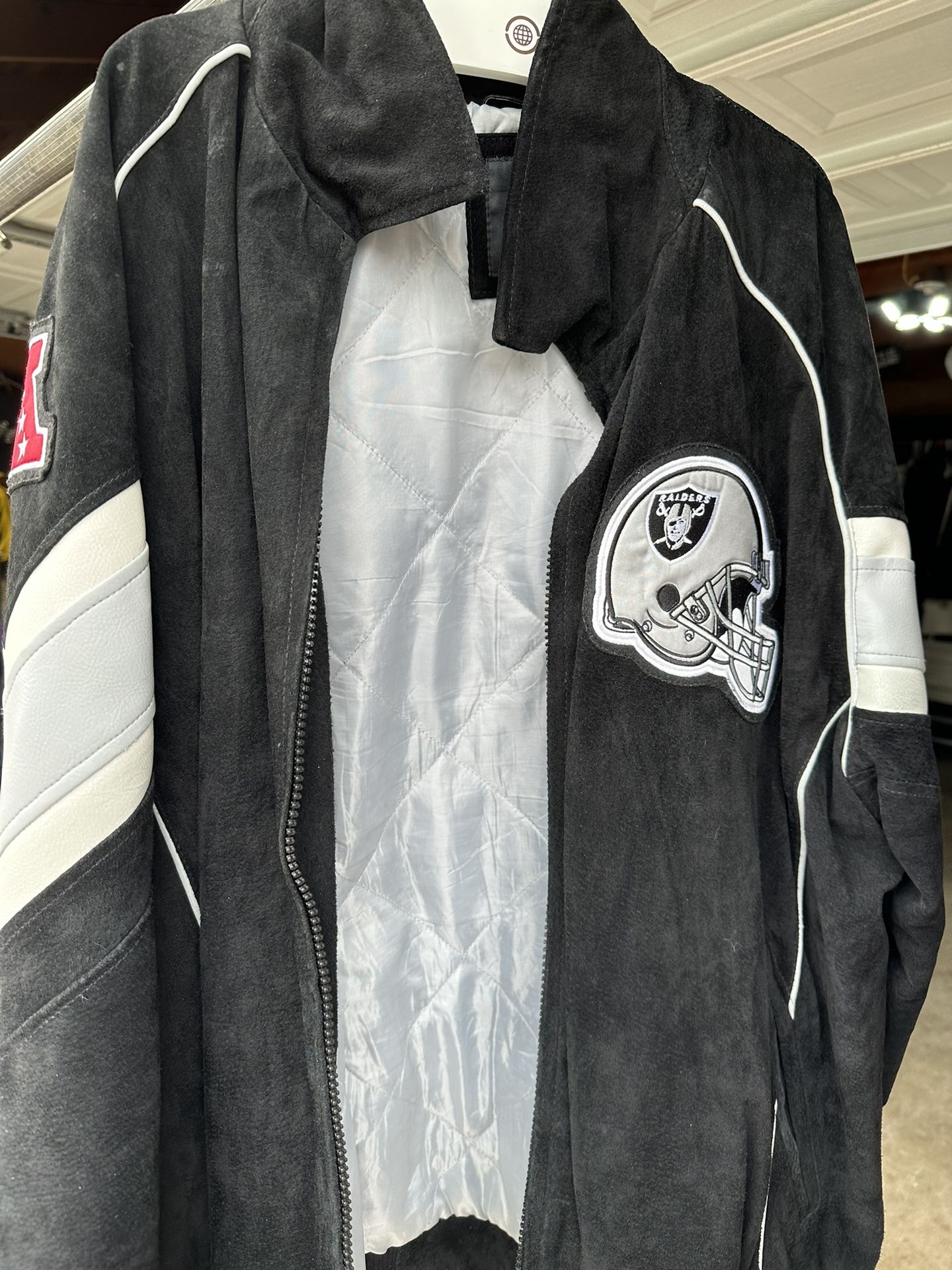 Raiders Suede And Leather Jacket 2xl for Sale in Fresno, CA - OfferUp