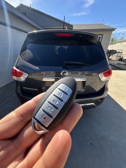 Llaves de autos / car keys and remotes