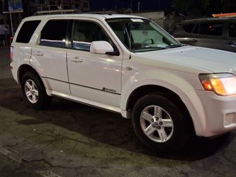 2008 Ford Escape Hybrid 1 owner