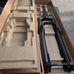 Rockshox Zeb 29 170-180mm 38mm Stanchions Tuned For Ebike