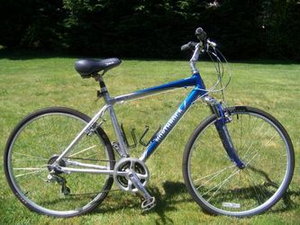 Like New, Lightweight 21 Speeds Men's Bike Hybrid Northrock SC7