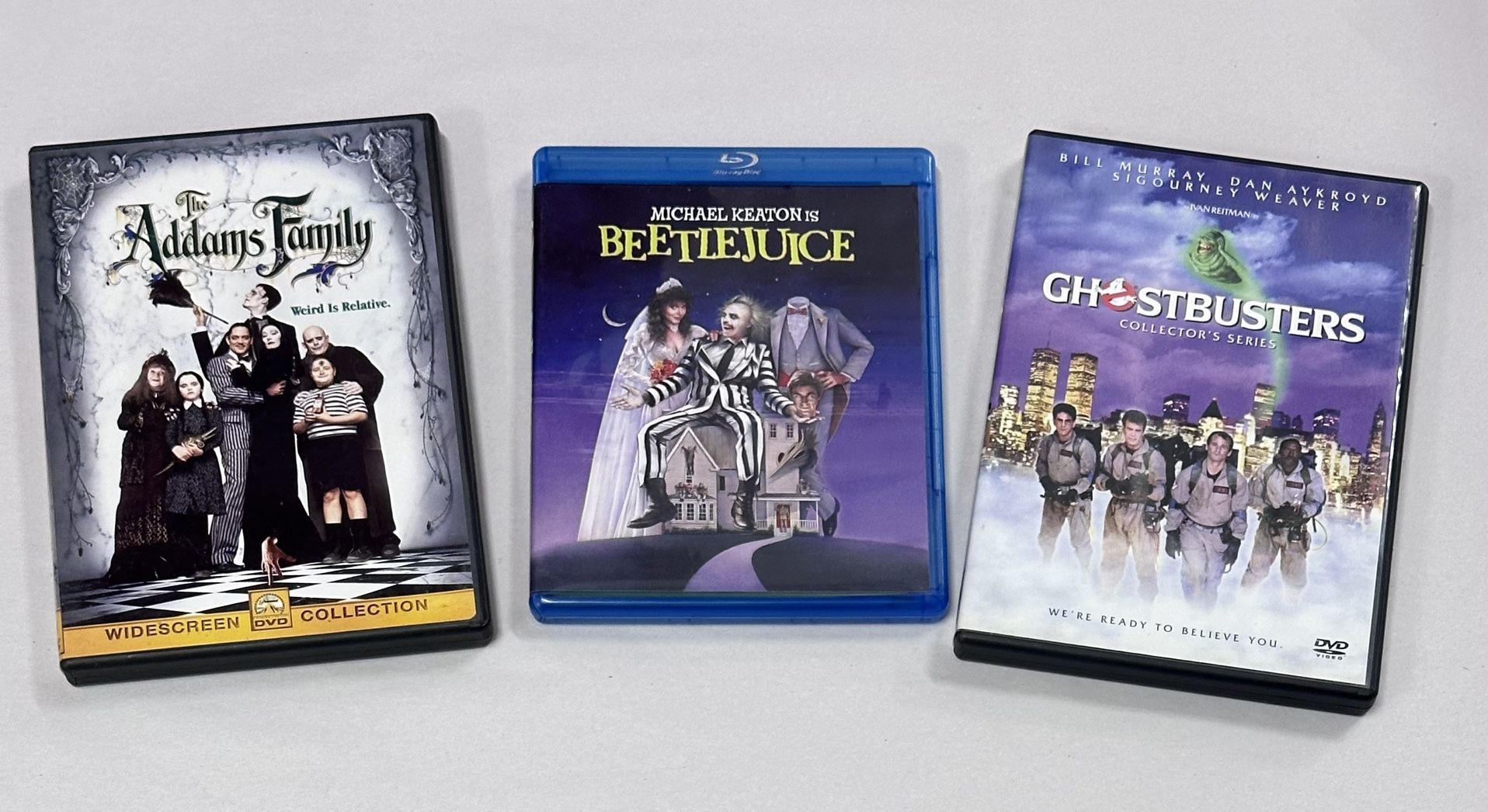 Classic Movie Bundle Beetlejuice Addams Family Ghostbusters Lot Of 3 DVD BluRay