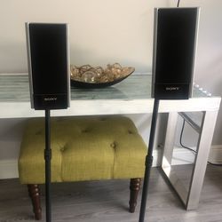 Speakers  “Sony”