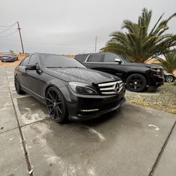 Mercedes Benz C300