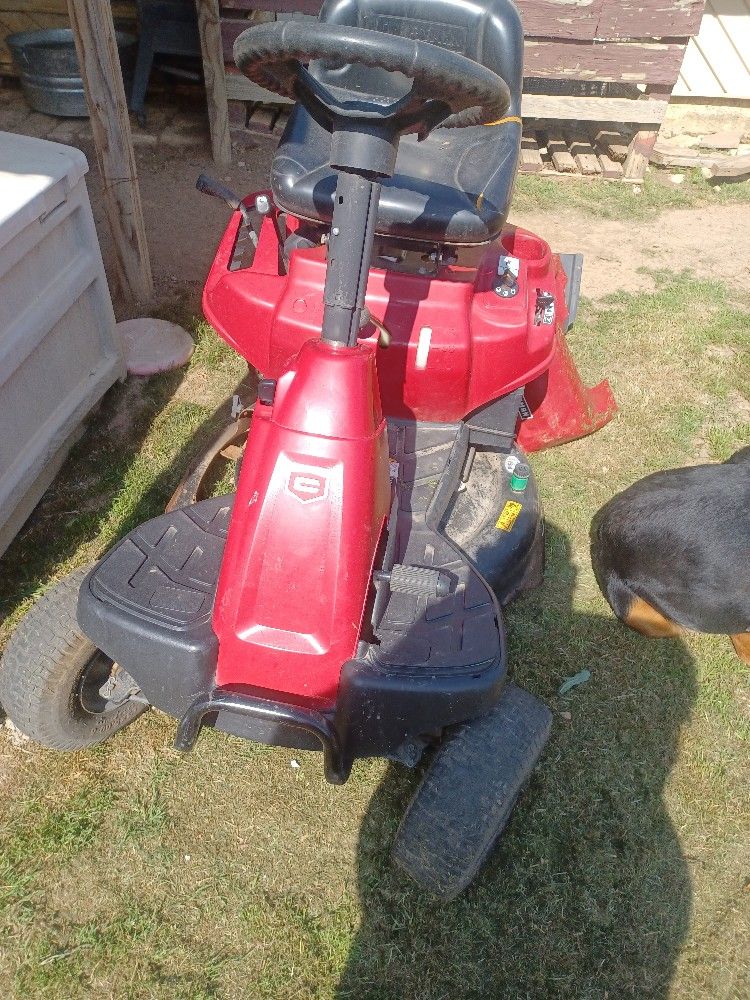 Please. Read Description..30in Craftsman R1000 10.5hp Riding Mower, (Perfect For Getting Into Back Gates!)