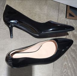 Never used black shoes