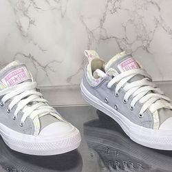 Converse Kids' All Star Sneakers  Size 4