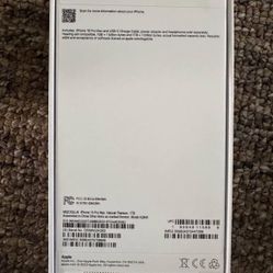 iPhone 15 