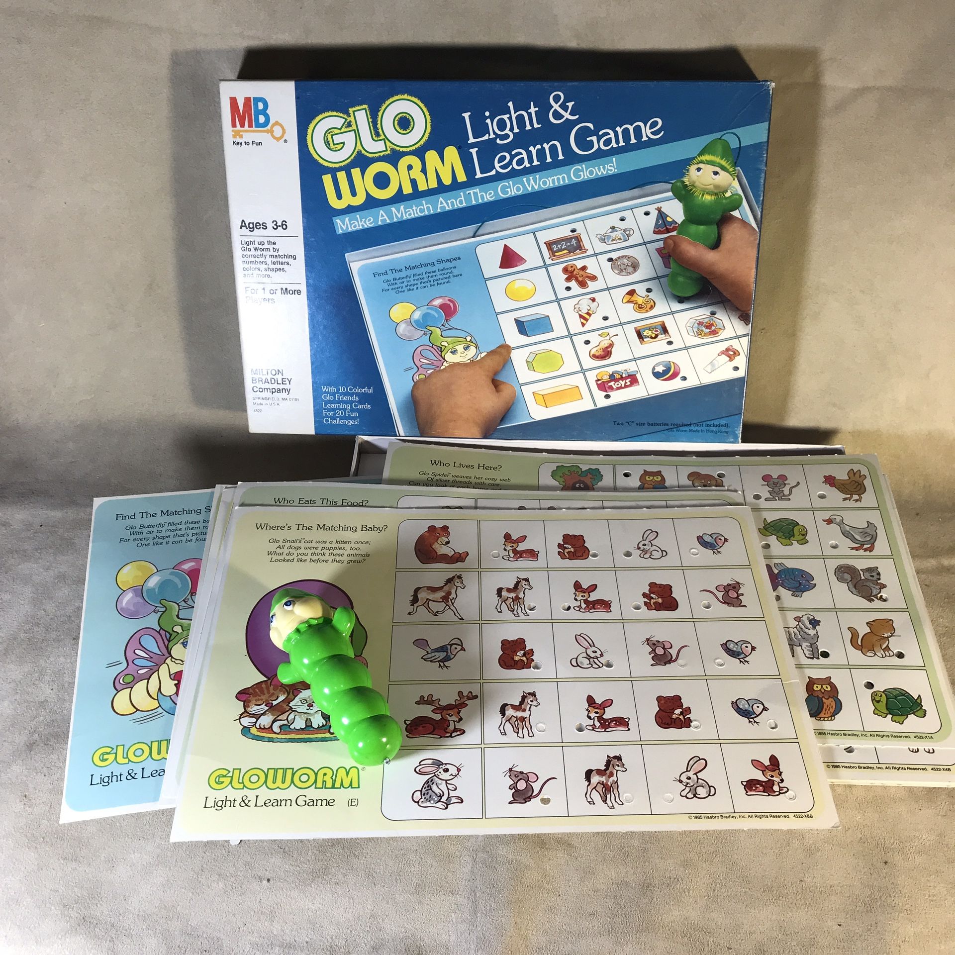 Glo Worm Light & Learn Game