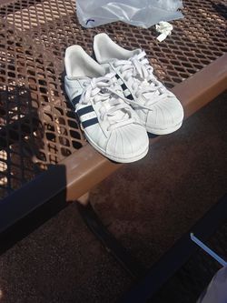 Adidas boys size 5