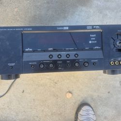 Yamaha natural sound av receiver 6030