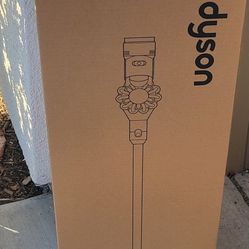 DYSON V8 CORDLESS VACUUM NEW