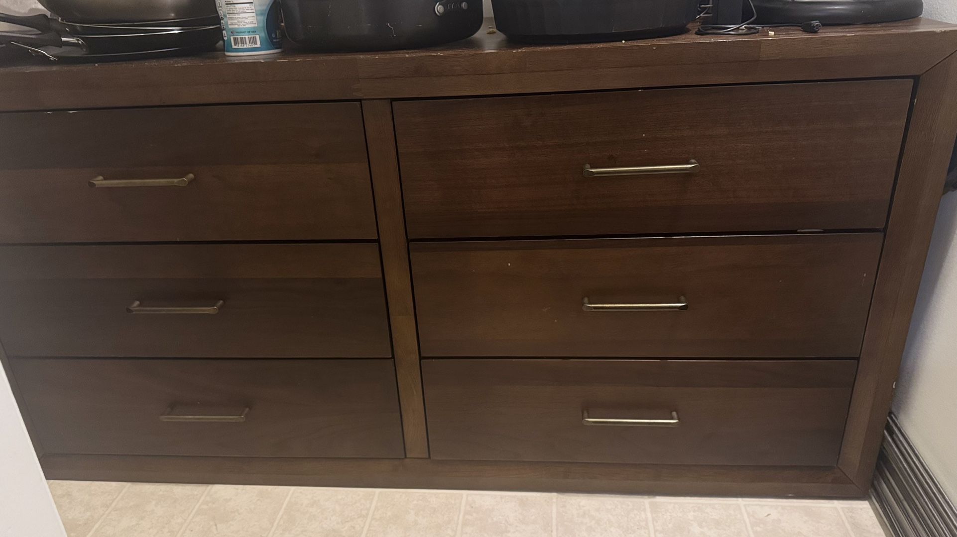 Brown 6 Drawer Dresser