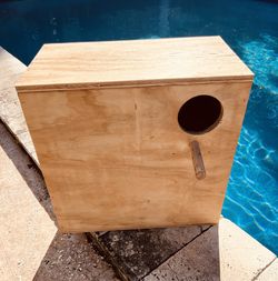 Parrot Breeding / Nest Box