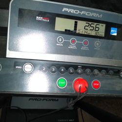 PROFORM TREADMILL....WORKS GREAT BUT NEEDS A BAND REPLACEMENT...IT FOLDED