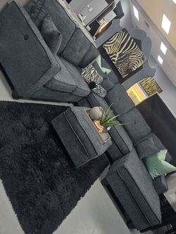 ✨️ Sectionals, 2pc Sofas ✨️ Furniture Queen Bedrooms, Dining Avail