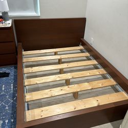 Bed frame and Box spring and Serta mattress (full Size)