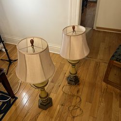 2 Lamps