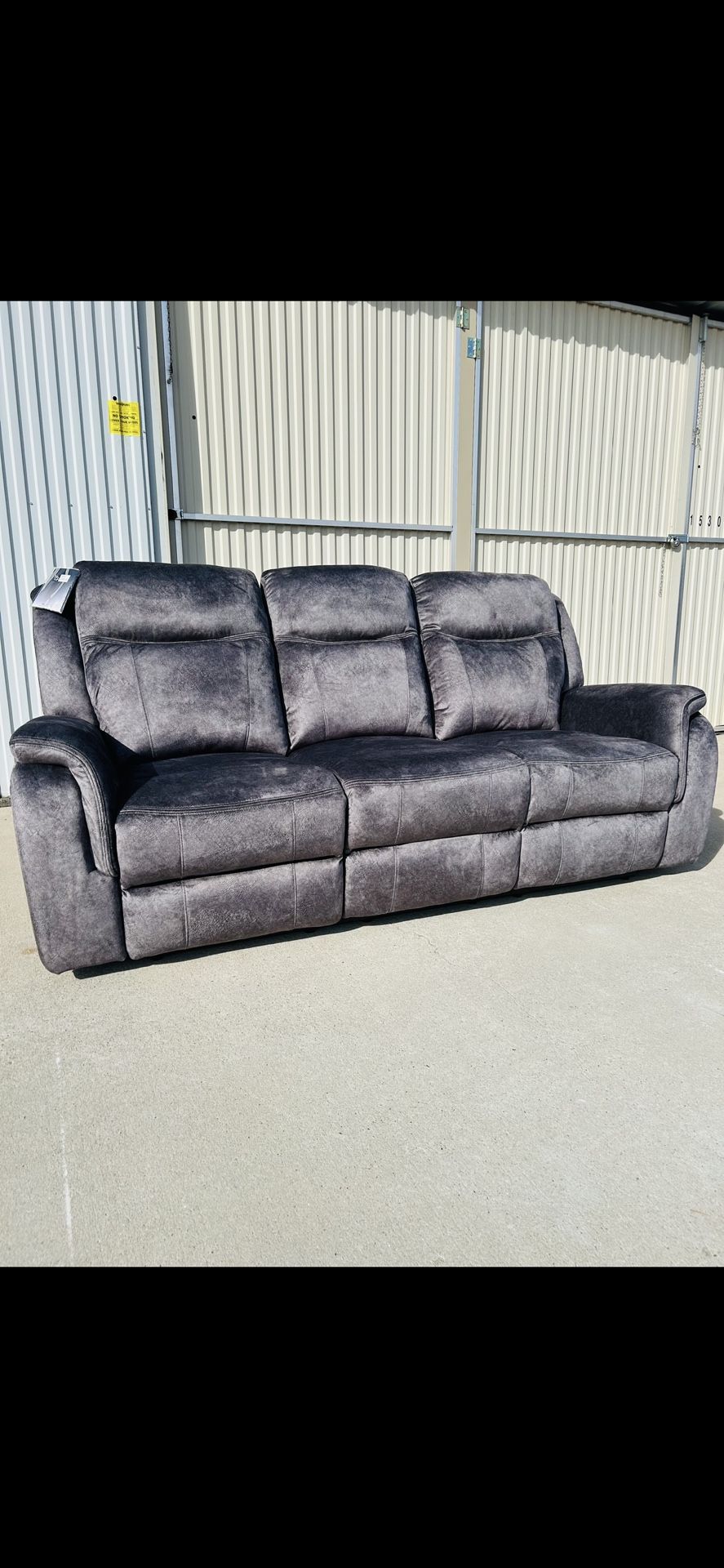 New Dual Reclining Sofa 