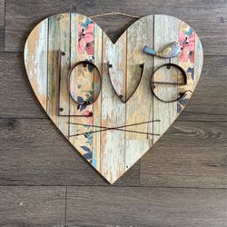 Love Wooden Wall Decor