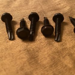 Hex Washer Head #10 x 1” Fastenal Self Piercing Black Oxide, Bundle Of 100
