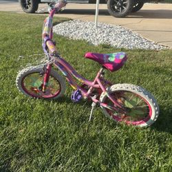 Girls 16” Barbie 2 wheel bike bicycle with steamers bell & kickstan