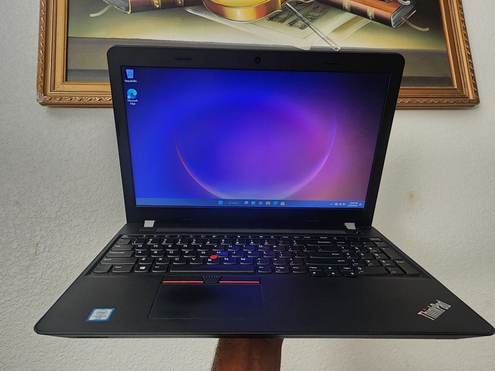 Top Deal Lenovo THINKPAD E570 i3-6th Gen, 2.0 GHz/ 8GB RAM