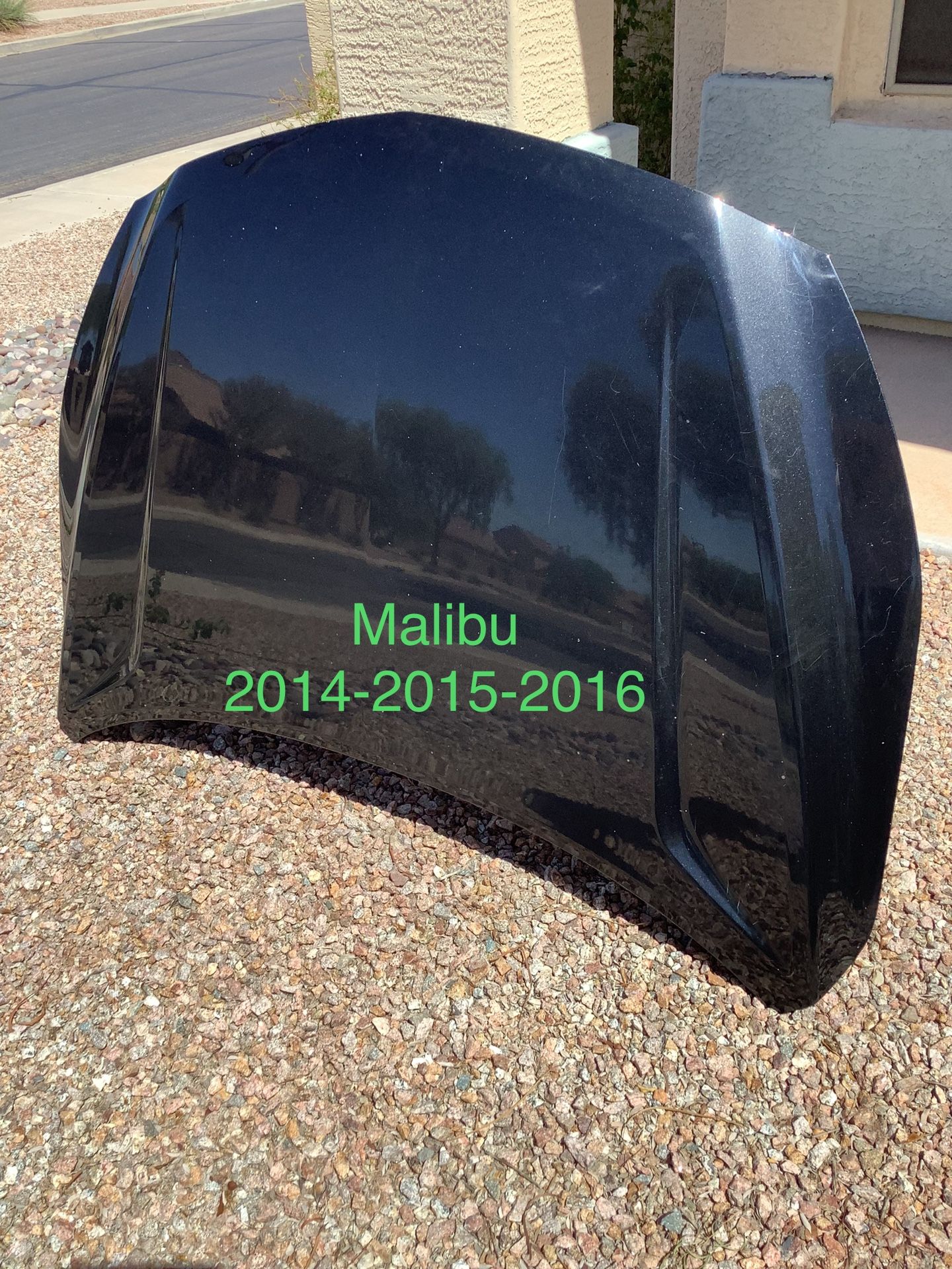 Chevy Malibu Hood 2014-2016 (Malibu Original Part) Black Color.