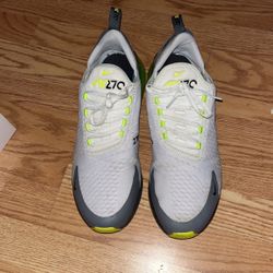 Nike shoes