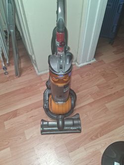 Dyson Vaccum Cleaner