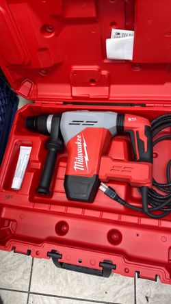 Milwaukee 1-9/16 SDs max rotary hammer